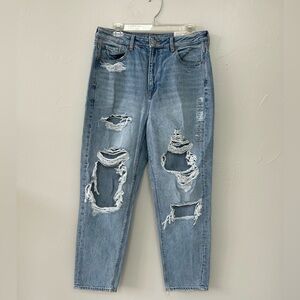 American Eagle Distressed Blue Jeans